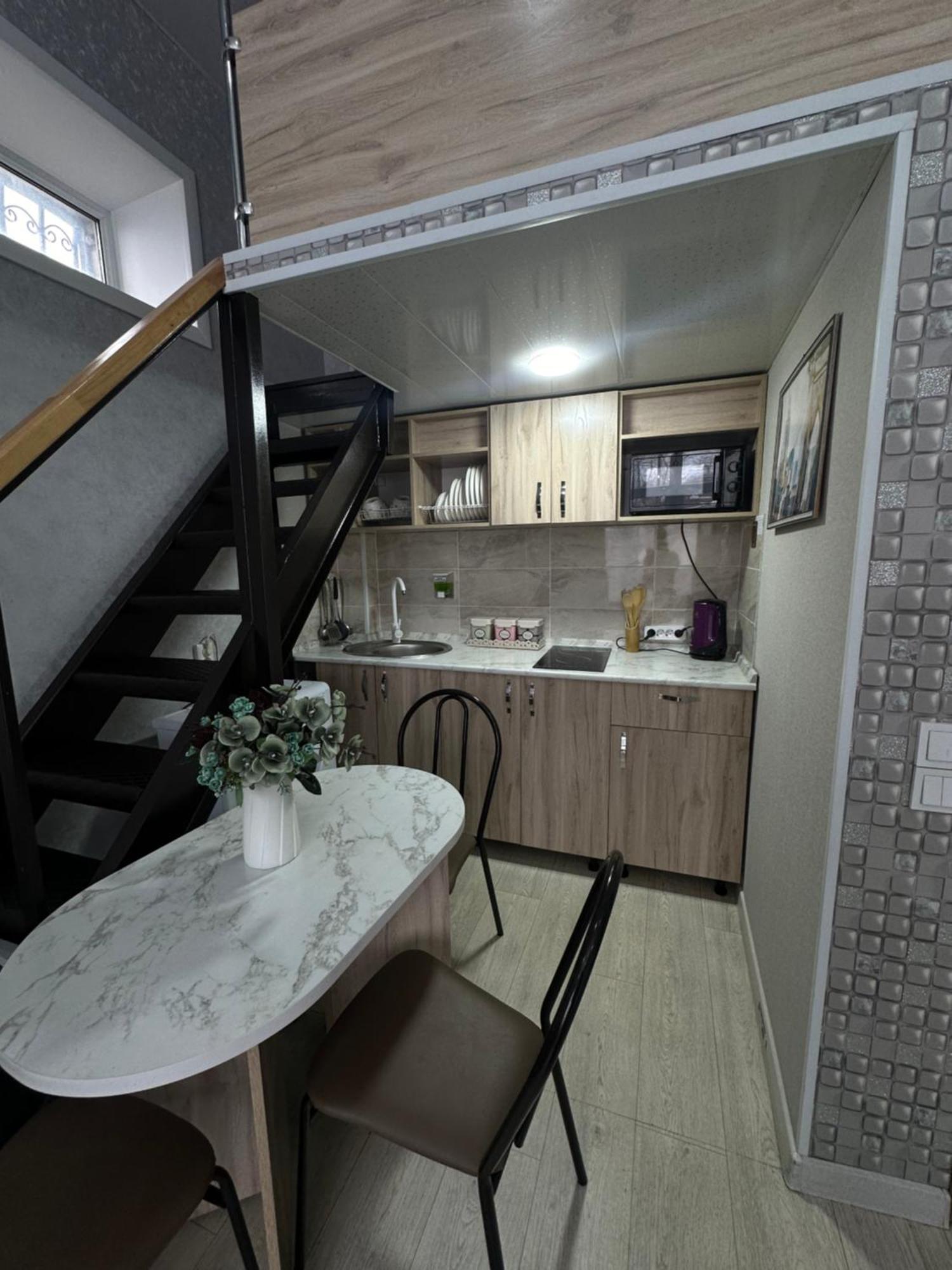 Sport Hotel Terra Ustʼ-Kamenogorsk エクステリア 写真